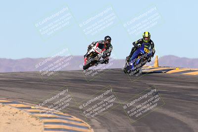 media/Jan-10-2025-CVMA Friday Practice (Fri) [[489e0da257]]/Group 4 and Trackday/Session 3 (Turns 9 and 10)/